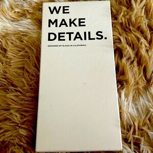 I phone case.  NWT